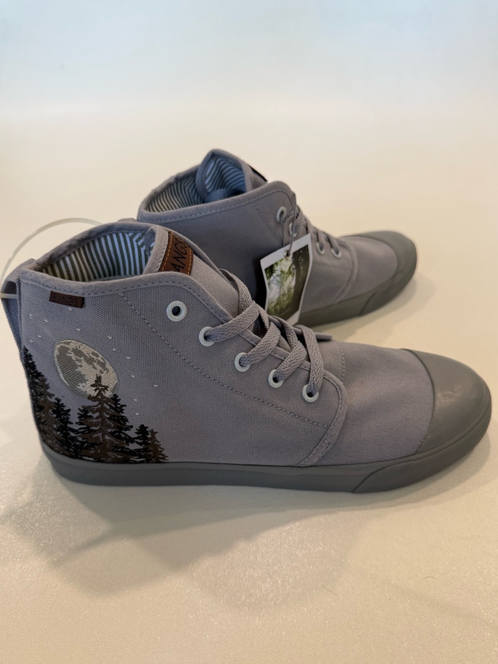 BANGS Carolina Tree High Top Sneakers Men 9 Women 10.5 NWT